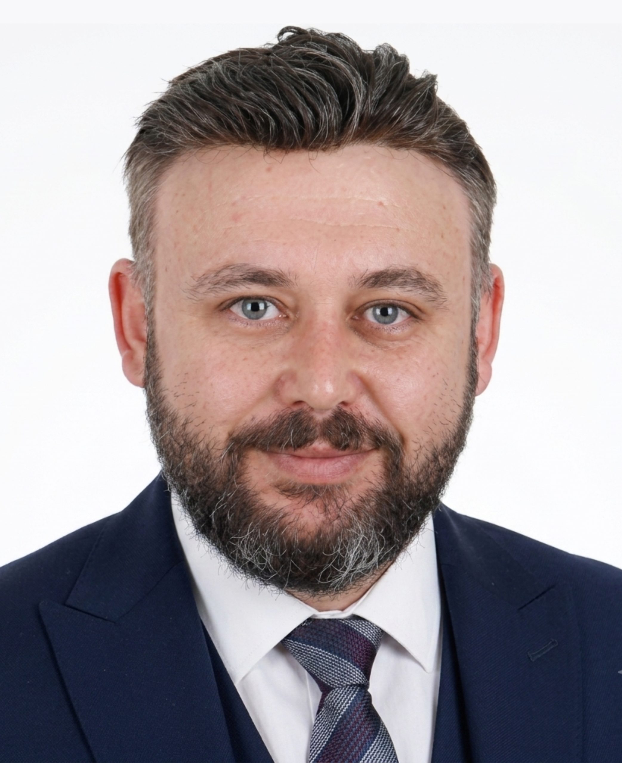 ORHAN NAVRİZ
